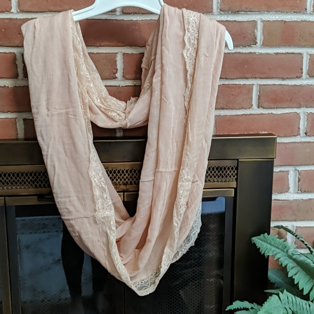 Peach 🍑 Lace Edged Infinity Scarf